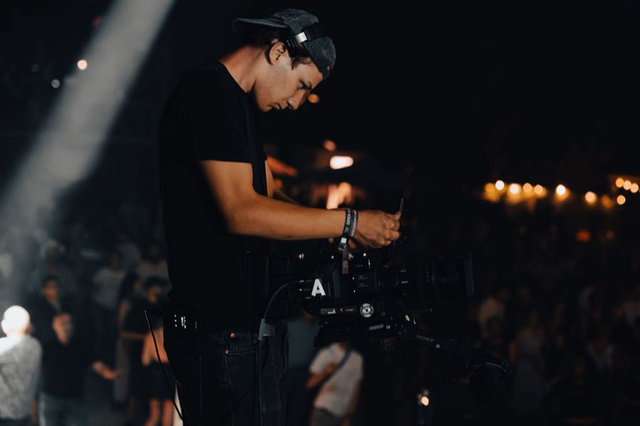Live TV & Broadcasting – production still 3