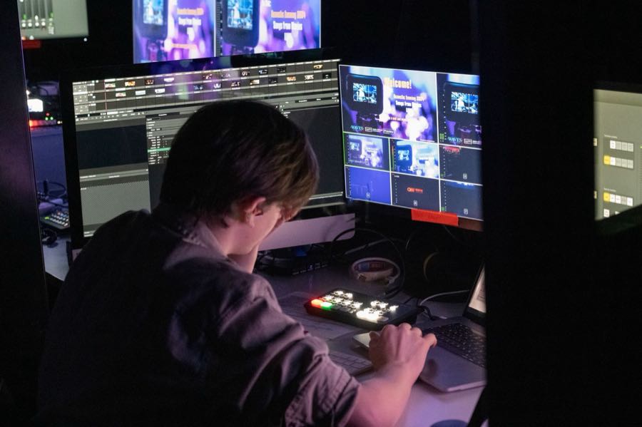 Signal Pictures production still 20